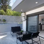Irene'S Design Apartment Swimming Pool *